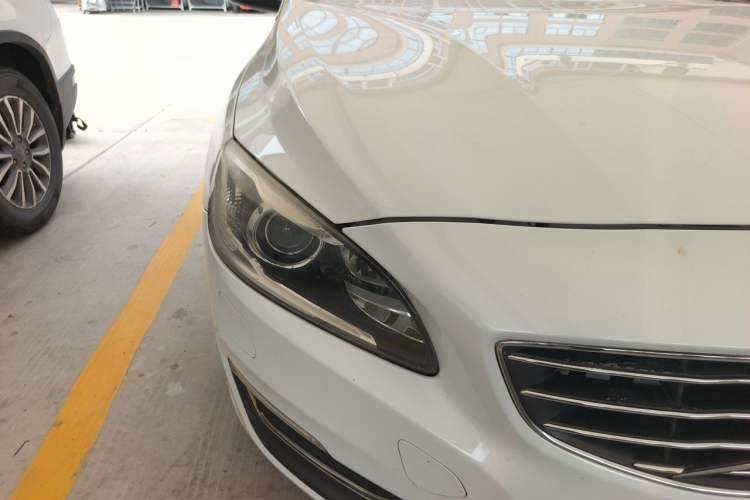 Used Volvo S60 2015 S60L 2.0T Zhiyuan Edition