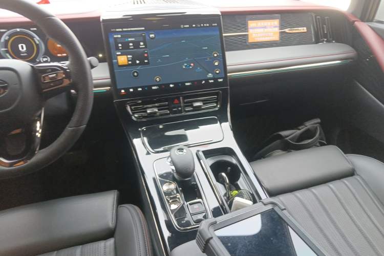 Used GAC Trumpchi M8 2024 Zongshi Series Dual-Motor Supreme Edition
