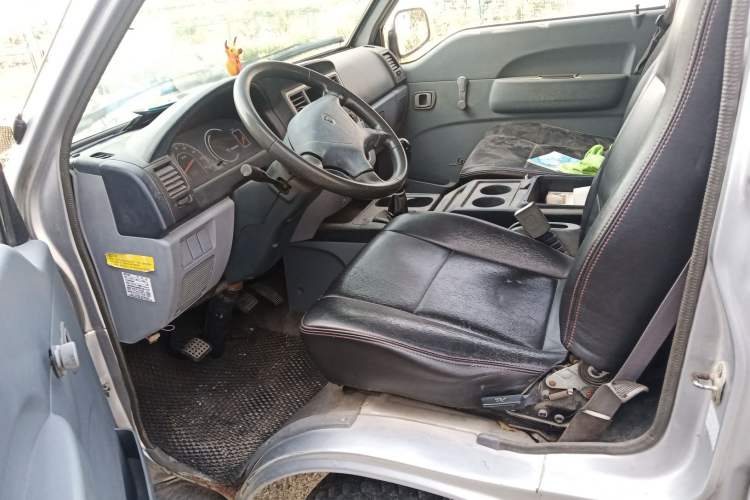 Used Soueast Delica 2008 2.0L Fashion Edition Driver Seat