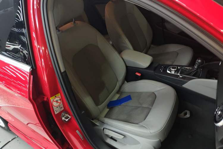 Used Audi A3 2020 Limousine 35 TFSI Fashion Edition China VI Emission Standard