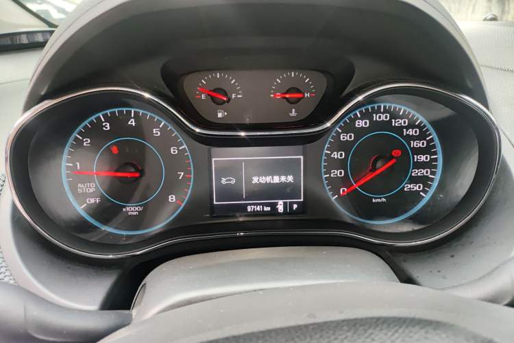 Used Chevrolet Cruze 2017 1.5L Automatic Pioneer Sunroof Edition
