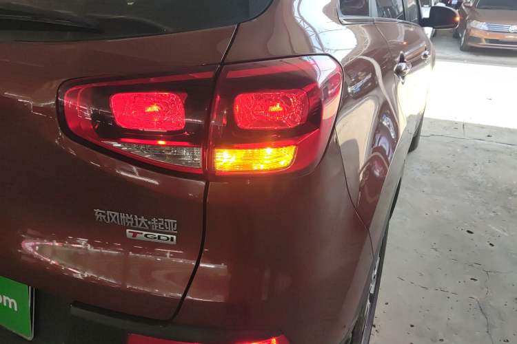 Used Kia KX3 2015 1.6T Automatic Two-Wheel Drive DLX