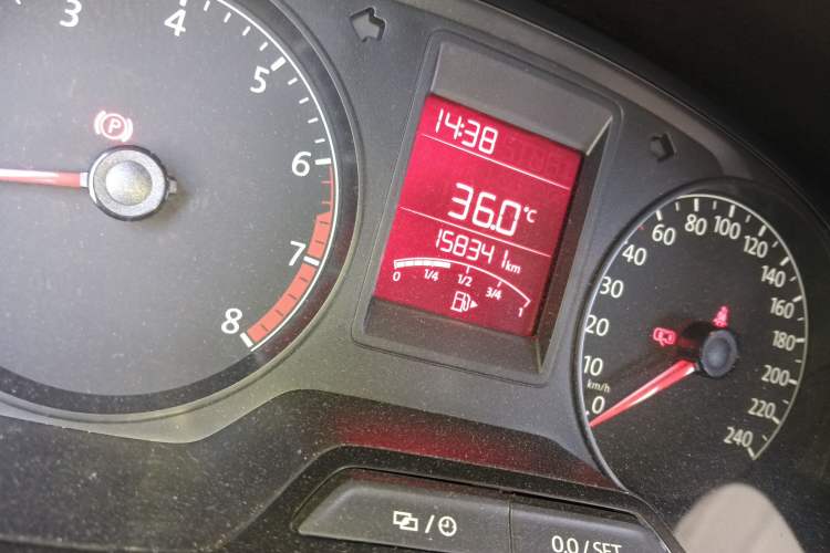 Used Volkswagen Jetta 2015 Value Edition 1.6L Manual Fashionable Style