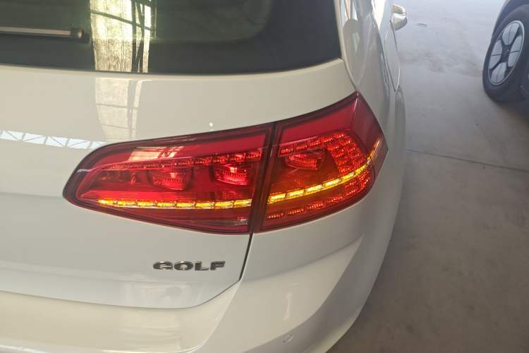 Used Volkswagen Golf 2016 1.6L Automatic Comfort Model
