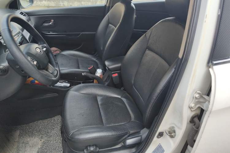 Used Kia K2 2012 Sedan 1.6L Automatic Transmission Premium Commemorative Edition
