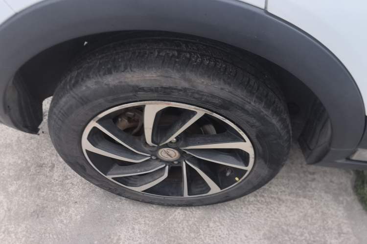 Used Zotye T300 2017 1.5L Manual Luxury Model Right Rear Wheel Hub