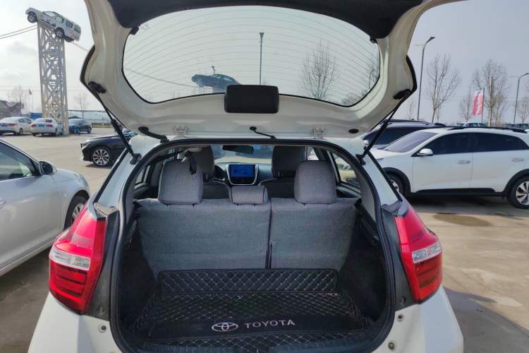 Used Toyota YARiS L Zhi Xuan 2019 1.5E CVT Dynamic Edition China VI compliant