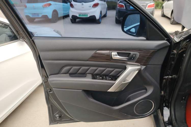 Used Haval H2 2016 Red Label 1.5T Automatic Two-Wheel Drive Elite Model