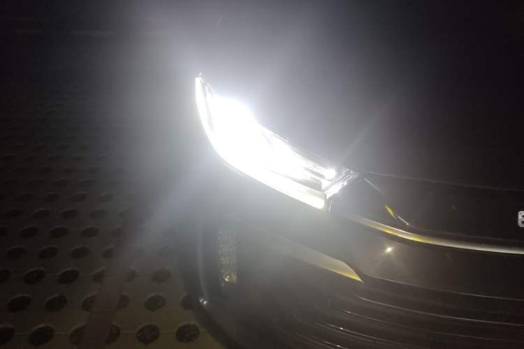 Used EXEED Lingyun 2021 400T Two-Wheel Drive Star Prestige Edition
