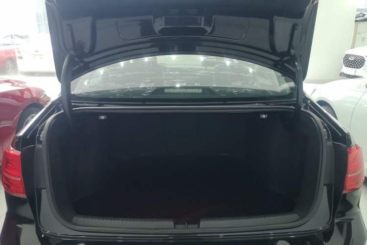 Used Volkswagen Sagitar 2017 1.6L Automatic Comfort Model
