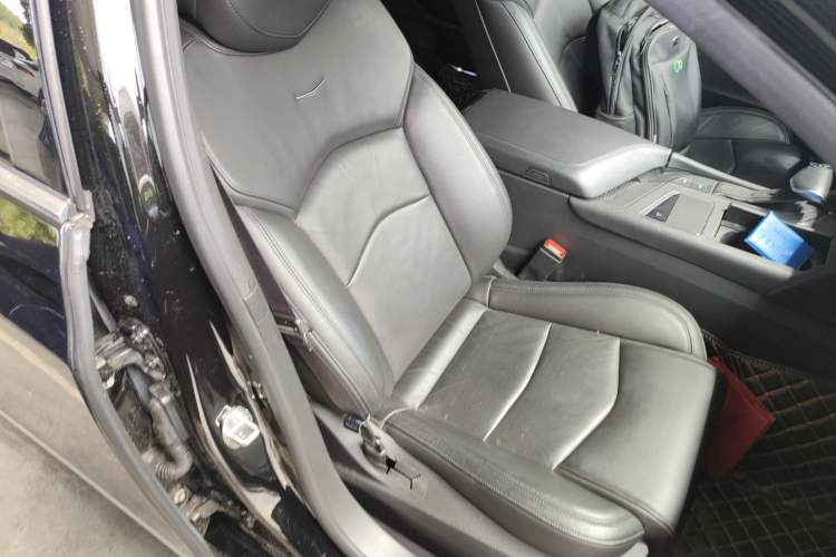 Used Cadillac CT6 2016 28T Luxury Model Right Front Seat