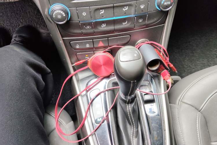 Used Chevrolet Malibu 2014 2.0L Automatic Luxury Edition Gear Lever