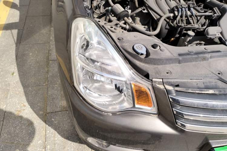 Used Nissan Sylphy 2018 Classic 1.6XE CVT Comfort Edition Right Front Headlight