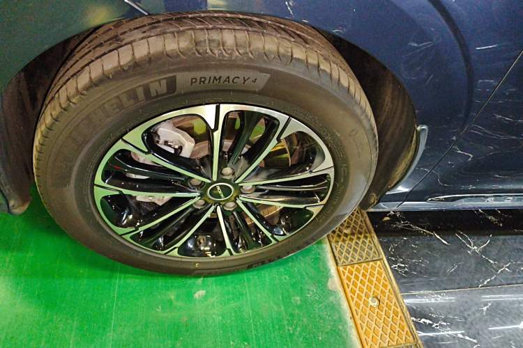 Used Roewe iMAX8 2021 400TGI Supreme Series Prestige Edition