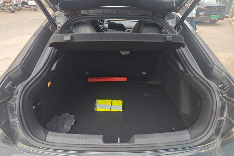 Used CHANGAN NEVO A06 2023 Supreme Model Trunk