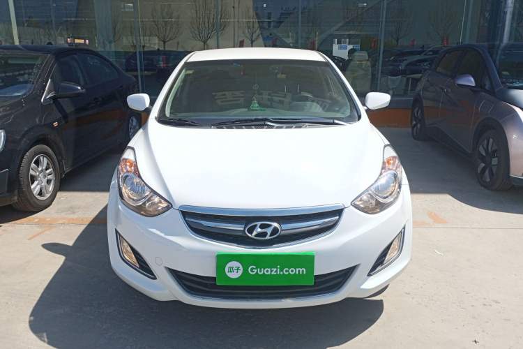 Used Hyundai Elantra (5th Generation / Langdong) 2015 1.6L Manual Fashion Edition Front