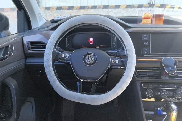 Used Volkswagen Tharu 2019 280TSI Two-Wheel Drive Flagship Version China VI Standard Steering Wheel