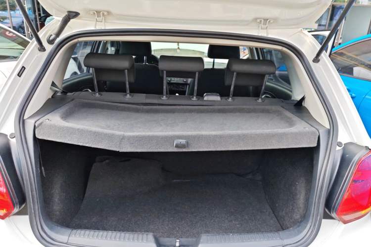 Used Volkswagen Polo 2016 1.4L Automatic Trendy Model