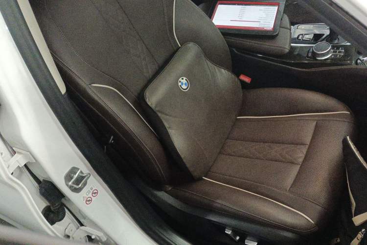 Used BMW 5 Series 2021 Updated Version 525Li Luxury Package