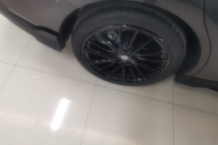 Used Changan UNI-V 2024 1.5T Prestige Edition