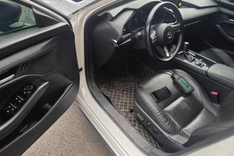 Used Mazda Mazda 3 Axela 2022 2.0L Automatic Zhiyao Edition