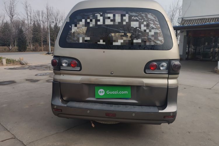 Used FORTHING Lingzhi 2016 M3L 1.6L 7-Seater Comfort Model Rear