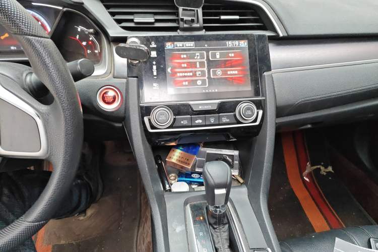 Used Honda Civic 2016 220TURBO CVT Luxury Edition
