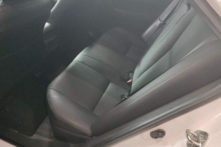 Used Toyota Corolla Hybrid E+ 2019 1.8L E-CVT Leading Edition
