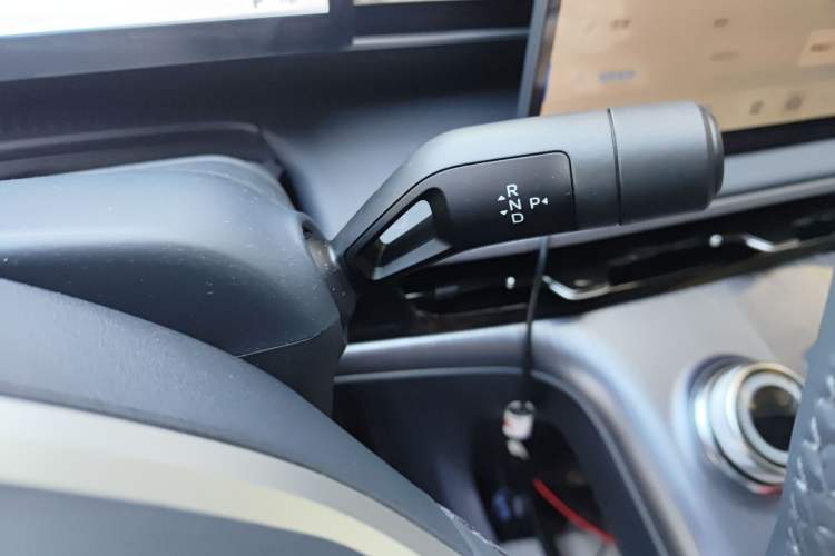 Used Geely Galaxy E5 2024 440km Launch Edition Gear Lever