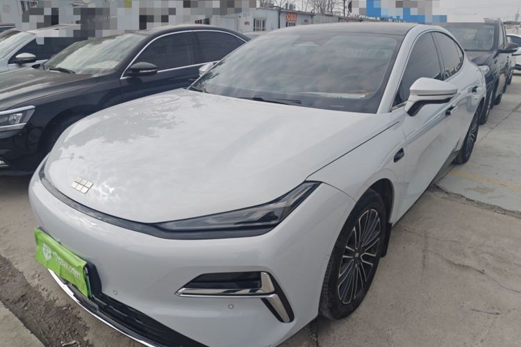 Used Geely Galaxy 8 2025 130km EM-i Prestige Edition