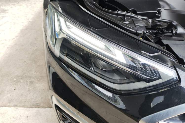 Used Audi Q5L 2022 40T Luxury Dynamic Model