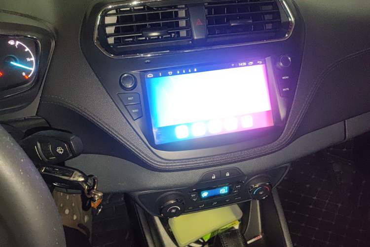 Used Ford Escort 2015 1.5L Automatic Fashion Model