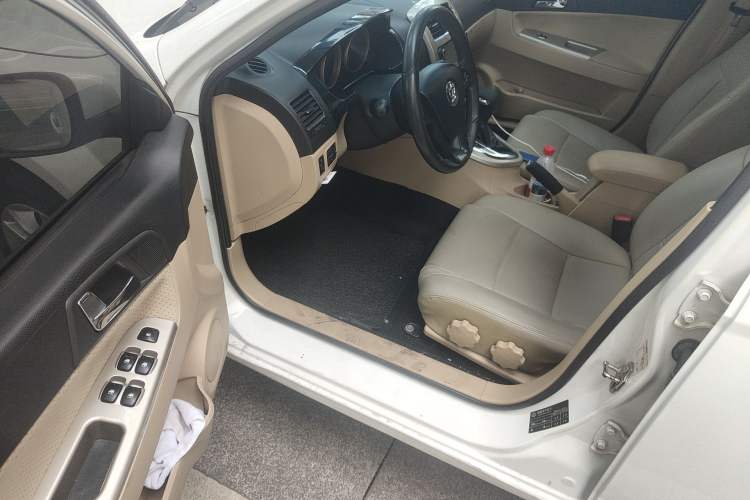 Used Brilliance H330 2013 1.5L Automatic Luxury Model
