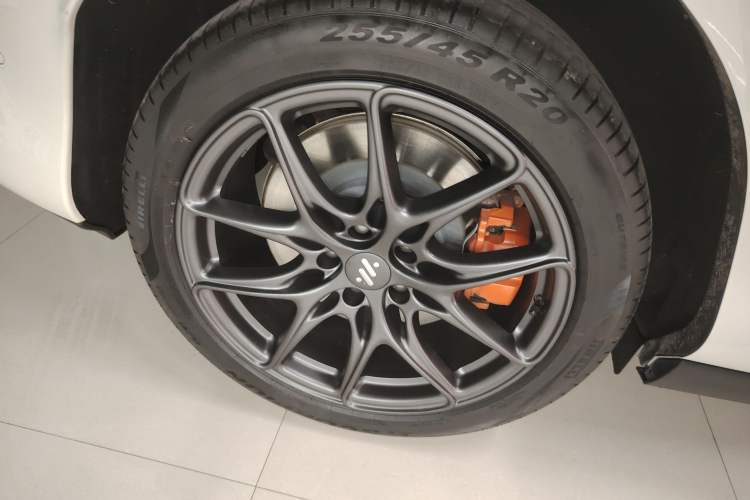 Used IM LS6 2023 Max Standard Edition
