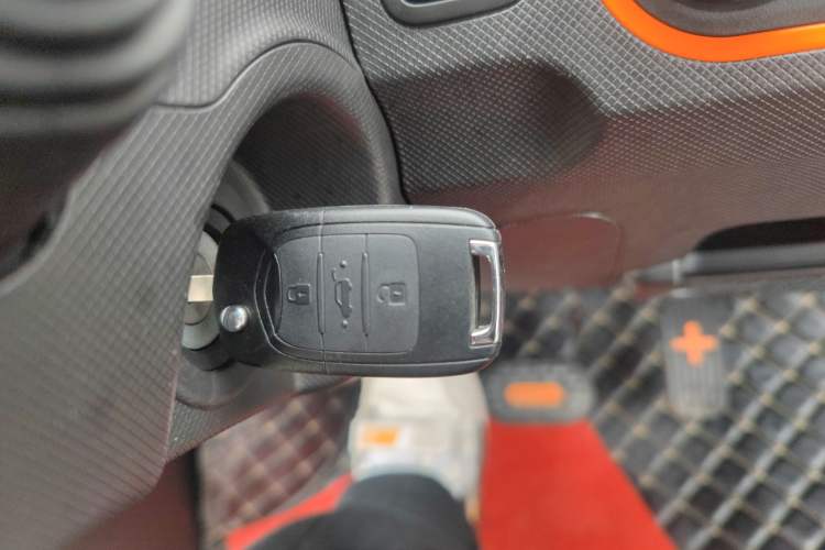 Used Wuling Hongguang MINIEV 2020 Lite Version Lithium Iron Phosphate Vehicle Key