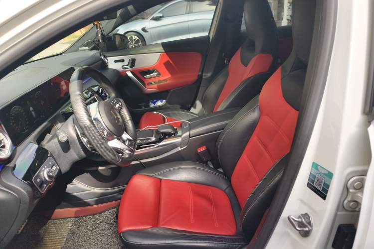 Used Mercedes-Benz A AMG 2020 AMG A 35 4MATIC Left Front Seat