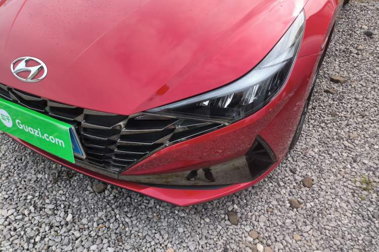 Used Hyundai Elantra 2021 1.5L CVT GLX Elite Edition Left Front Headlight