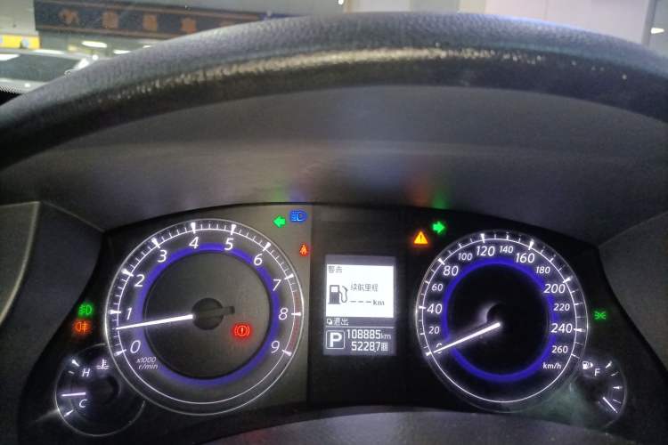 Used Infiniti QX50 2015 2.5L Enjoyment Edition Instrument Cluster