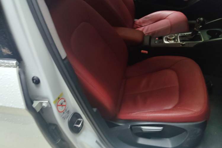 Used Audi A3 2018 30th Anniversary Edition Limousine 35 TFSI Ambition Model
