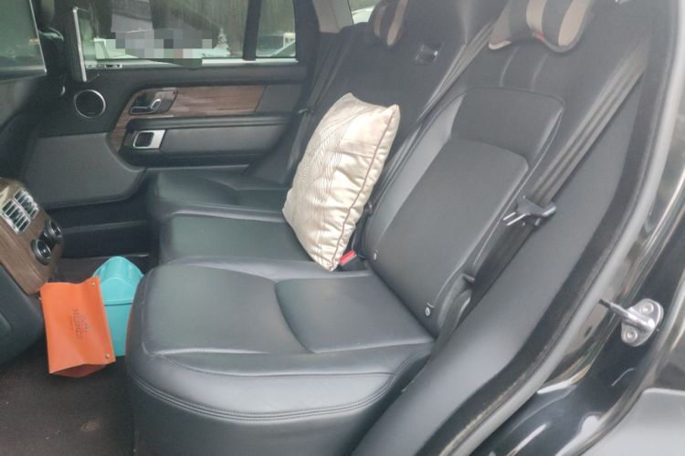 Used Land Rover Range 2019 3.0 SC V6 Long-wheelbase Version Left Rear Seat