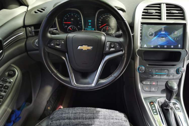 Used Chevrolet Malibu 2014 2.0L Automatic Luxury Edition Steering Wheel