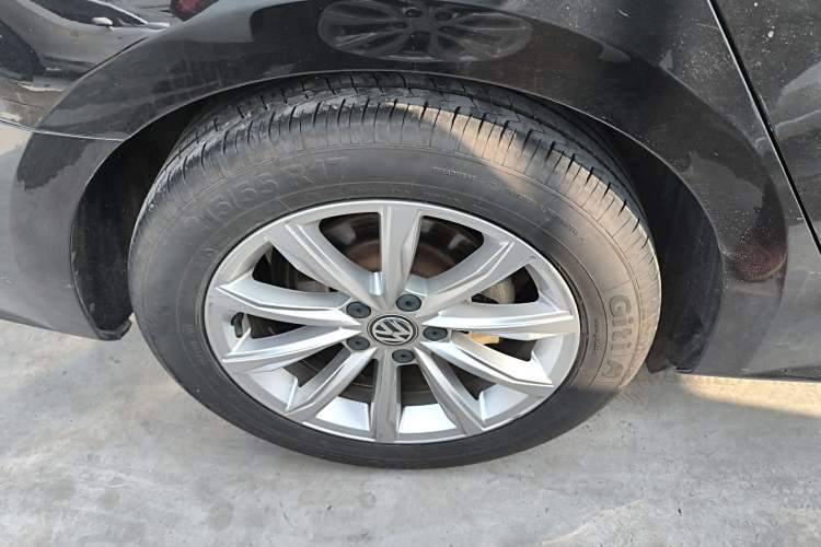 Used Volkswagen Passat 2017 330TSI DSG Luxury Edition
