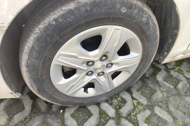 Used Chevrolet Cavalier 2018 320 Manual Enjoyment Edition
