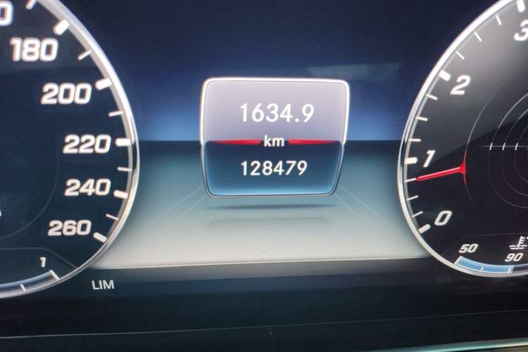 Used Mercedes-Benz E-Class 2020 E 300 L Stylish Model
