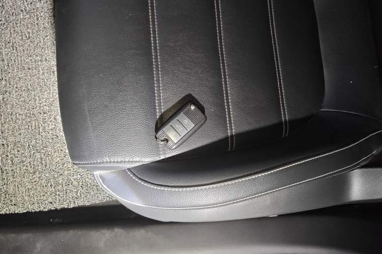 Used MG 6 2017 20T Automatic Luxury Smart Connect Version China V Standard