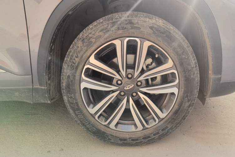 Used Chery Tiggo 8 2021 Kunpeng Edition 290TGDI Automatic Zhubfeng Version Right Front Wheel Hub