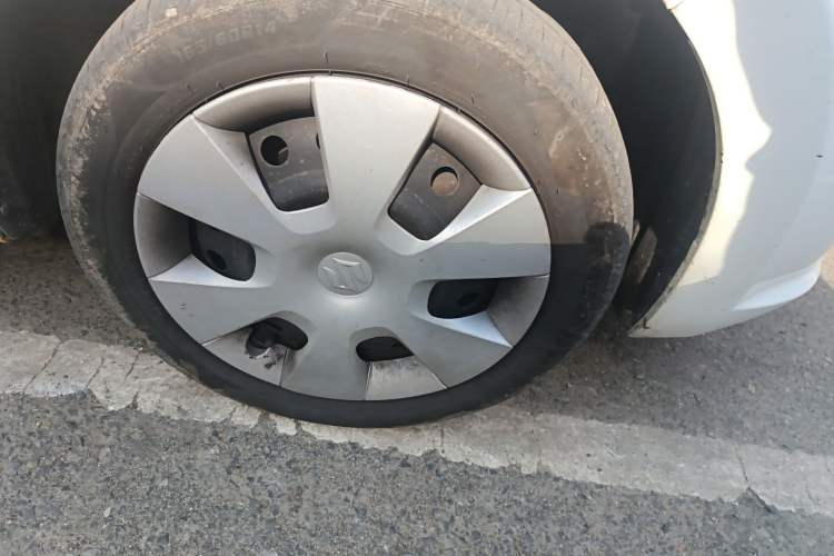 Used Suzuki Alto 2013 Revised Version 1.0L Manual Comfort Edition Right Front Wheel Hub