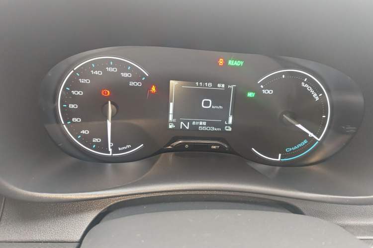 Used Wuling Hongguang New Energy 2025 Extended-Range Hybrid 50 km Standard Version
