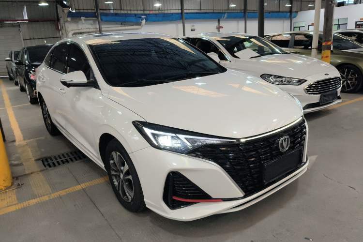 Used CHANGAN Eado 2024 PLUS Blue Whale NE 1.4T GDI DCT High-Energy Edition
