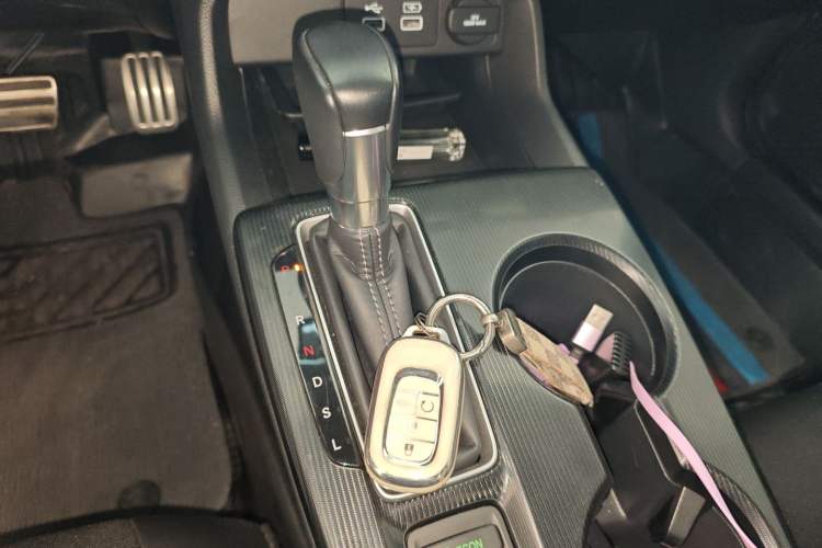 Used Honda Civic 2022 240TURBO CVT Dynamic Edition Gear Lever